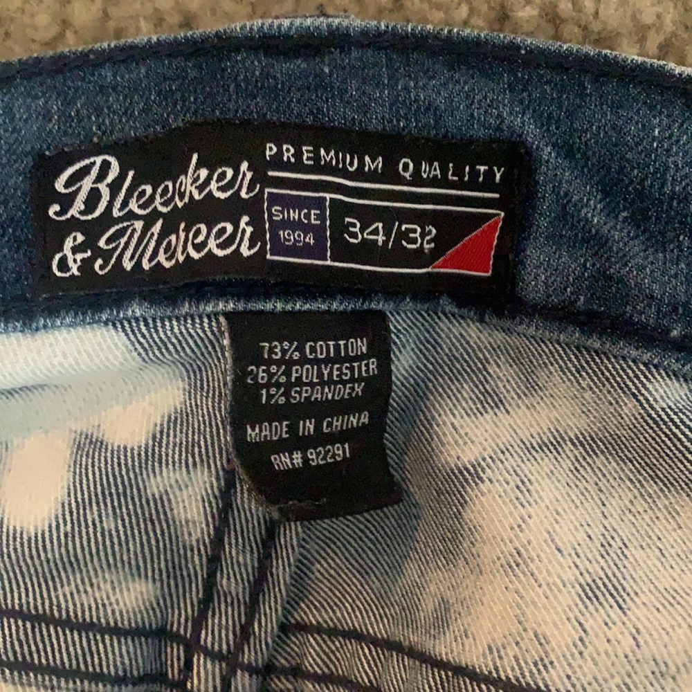 Jeans - Picture 4 of 5